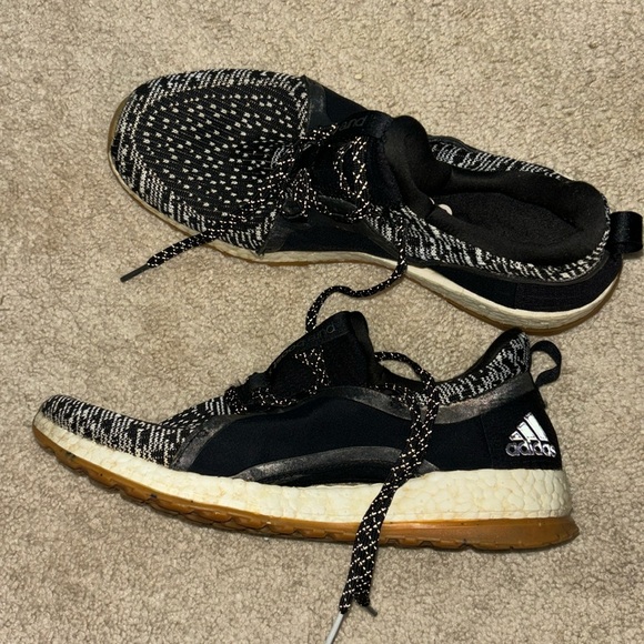 Women’s Boost Sneakers - Picture 1 of 3